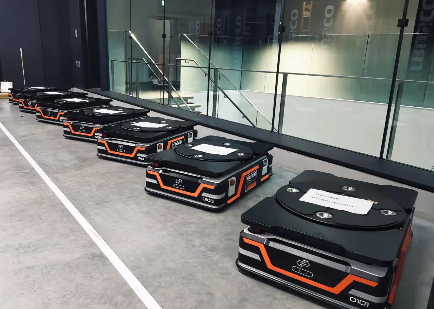 Standard Robots fleet at a real TRUSCO warehouse